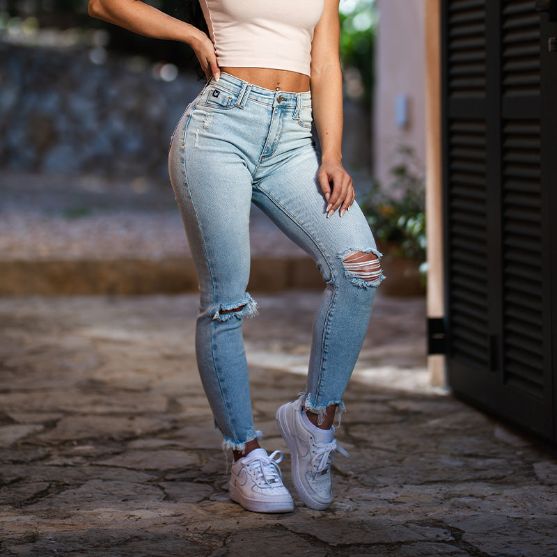 FOXED® MID-WAIST 7/8 SKINNY RIPPED JEANS LIGHT BLUE