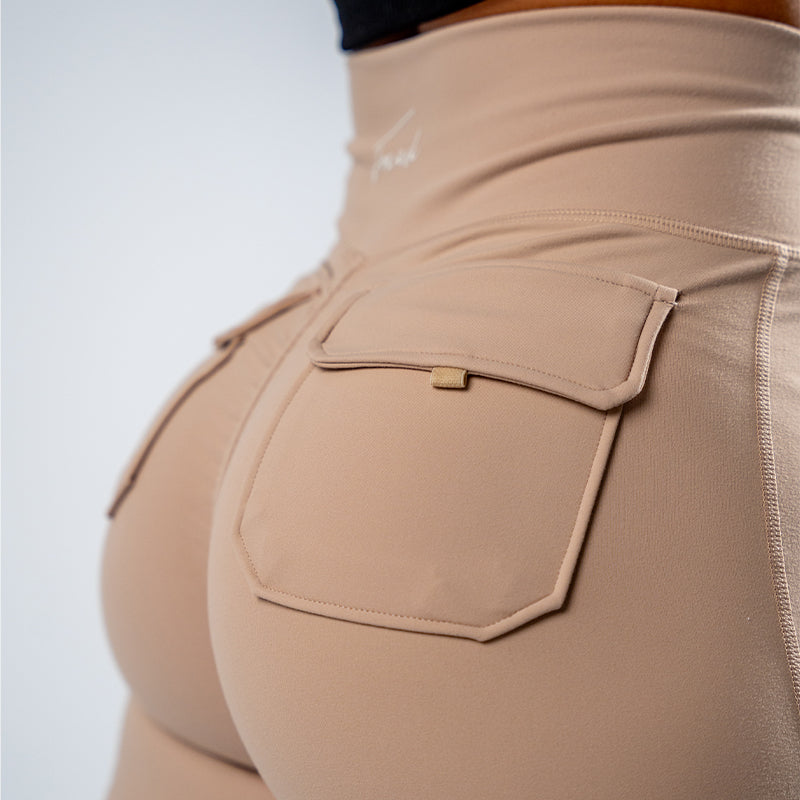 FOXED® CARGO ABBY 2-POCKET LEGGINGS SOFT SAND