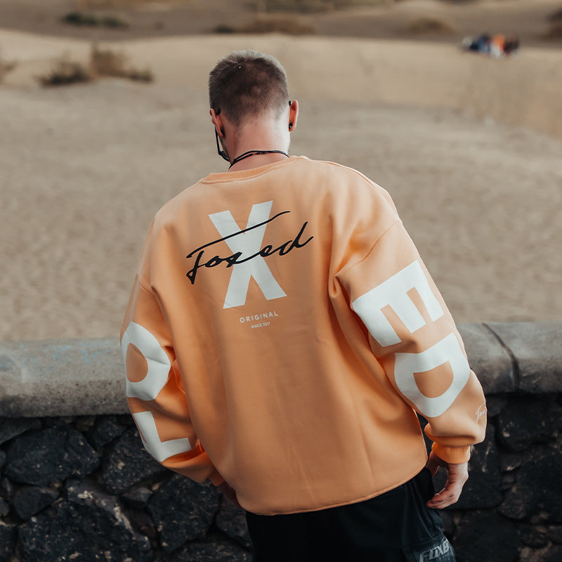 FOXED® STATEMENT OVERSIZE SWEATER FUZZ PEACH
