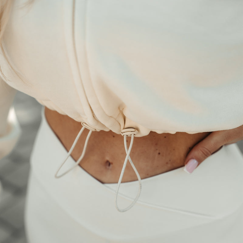 FOXED® INFINITY CROPPED WOMEN HOODIE ZIPPER COCONUT MILK