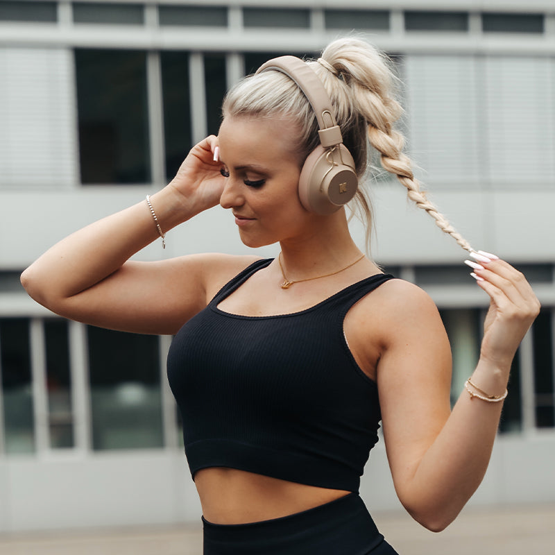FOXED® OPHELIA RIBBED SEAMLESS TANK TOP BLACK